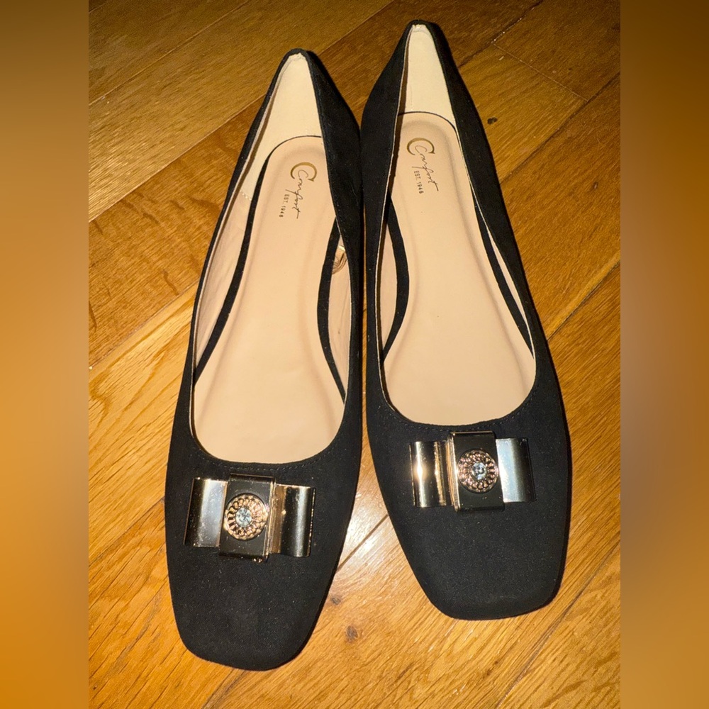 Chic Black Flats with Gold Detail